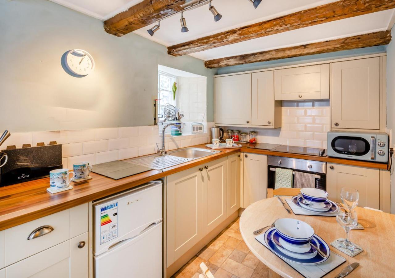 Вилла No 1 Pier Lane Уитби Экстерьер фото